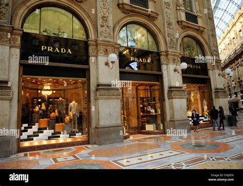 rinascente milano prada|prada store milan.